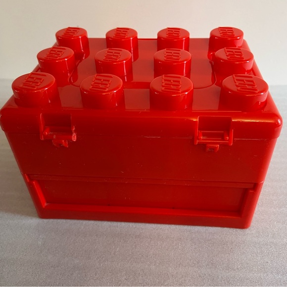 LEGO 2011 Brick Storage Case - Picture 8 of 11